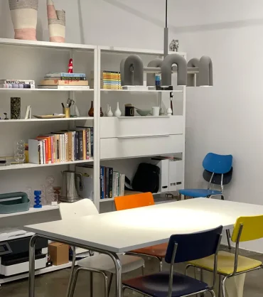 School interior design-nikachoob-main