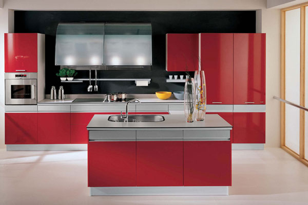 طرح کابینت آشپزخانه کوچک قرمز